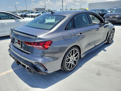 daytona gray pearl effect 2026 Audi RS 3 TFSI quattro S tronic