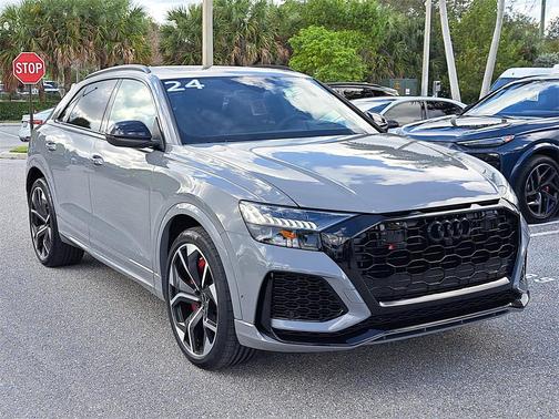2024 Audi RS Q8 4.0T