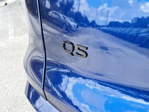 2025 Audi Q5 Premium Plus