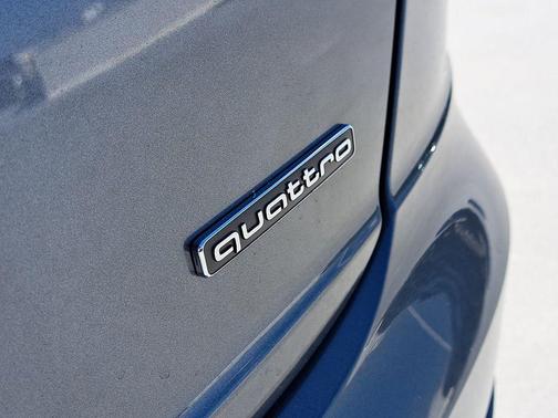 2026 Audi Q8 55 Premium Plus