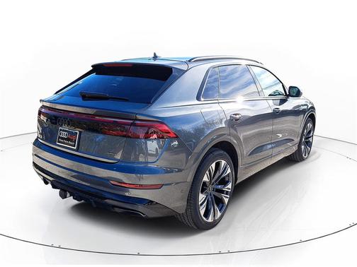 2026 Audi Q8 55 Premium Plus