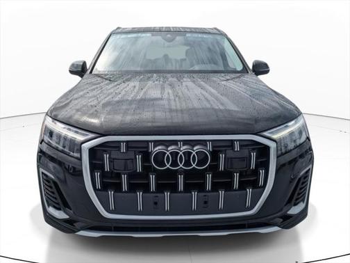 2025 Audi Q7 55 Prestige