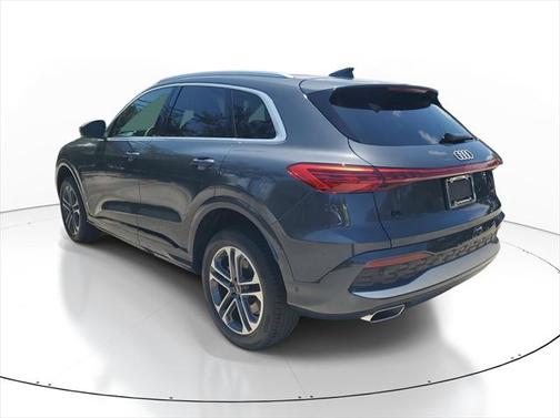 2025 Audi Q5 Premium Plus