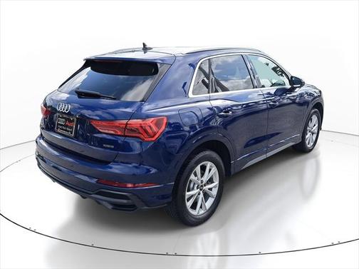2021 Audi Q3 45 S line Premium