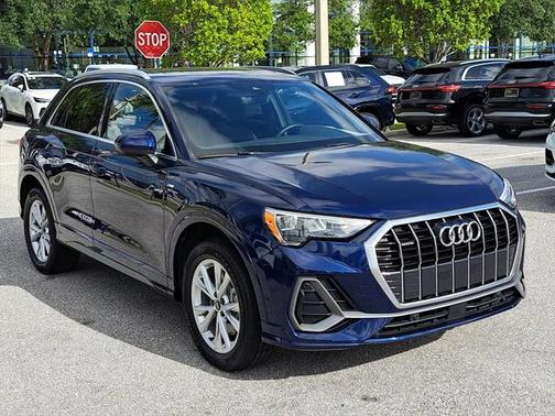 2021 Audi Q3 45 S line Premium