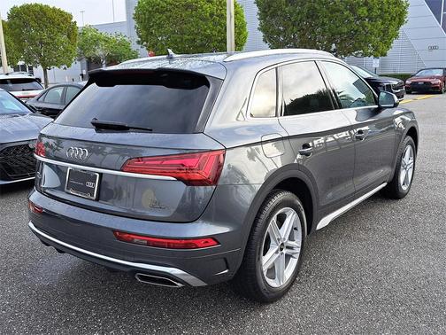 2023 Audi Q5 e 55 S line Premium Plus
