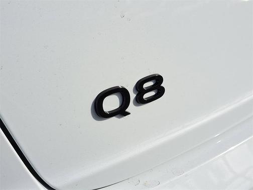 2026 Audi Q8 55 Premium Plus