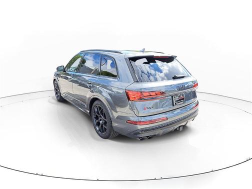 2026 Audi SQ7 4.0T Prestige