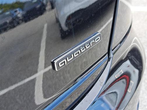 2026 Audi Q8 55 Premium Plus