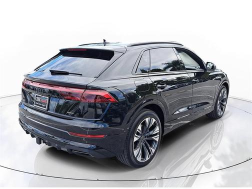 2026 Audi Q8 55 Premium Plus