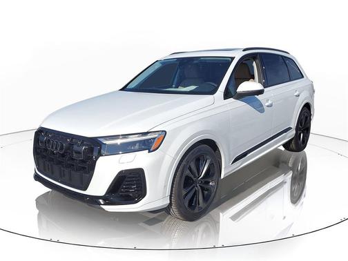 2026 Audi Q7 55 Premium Plus