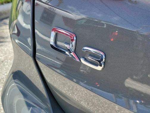 Chronos Gray Metallic 2022 Audi Q3 45 S line Premium Plus