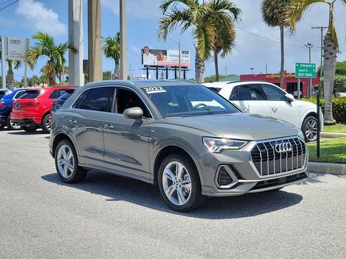 Chronos Gray Metallic 2022 Audi Q3 45 S line Premium Plus