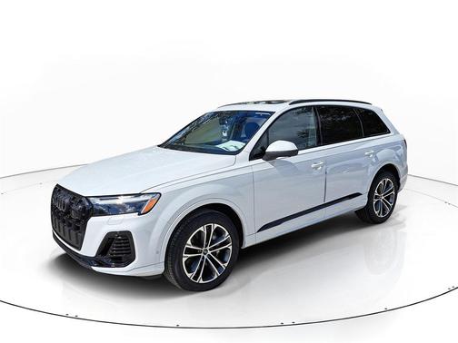 2026 Audi Q7 55 Premium