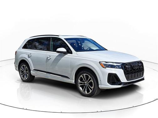 2026 Audi Q7 55 Premium