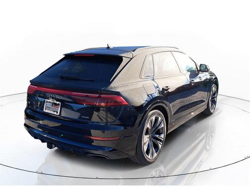 2026 Audi Q8 55 Premium Plus