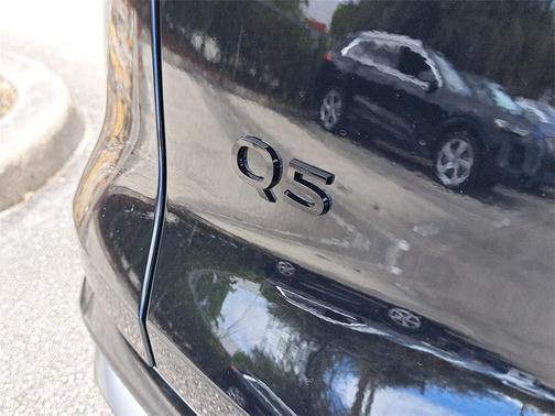 2025 Audi Q5 Premium Plus TFSI quattro S tronic