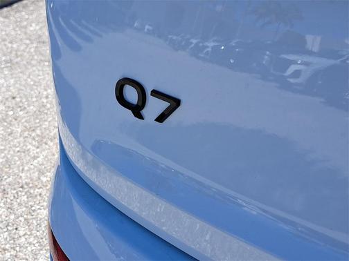 2026 Audi Q7 55 Premium Plus