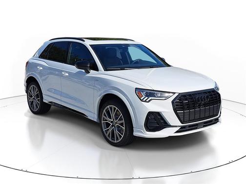 2025 Audi Q3 45 S line Premium Plus