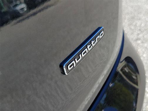 2024 Audi Q5 e 55 S line Premium Plus