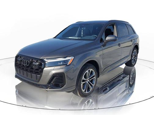 2026 Audi Q7 45 Premium