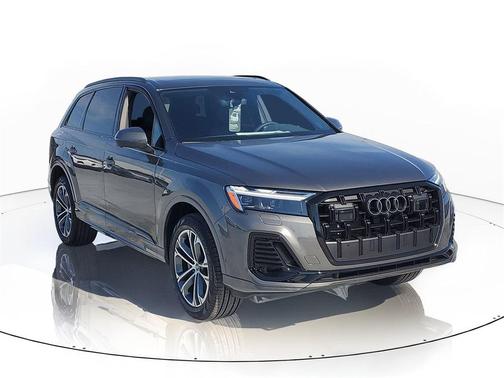 2026 Audi Q7 45 Premium
