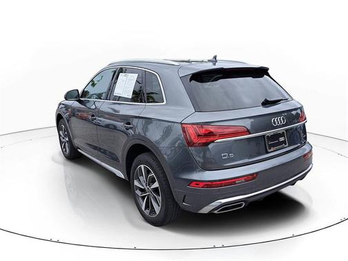 2023 Audi Q5 45 S line Premium