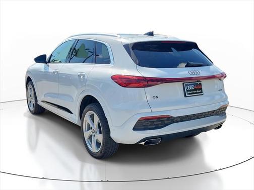 2025 Audi Q5 Premium Plus
