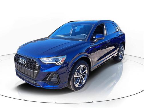 2025 Audi Q3 Premium 45 TFSI S line quattro Tiptronic