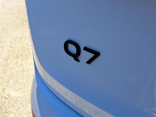 2026 Audi Q7 55 Premium Plus