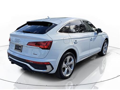 2023 Audi Q5 45 S line Premium Plus