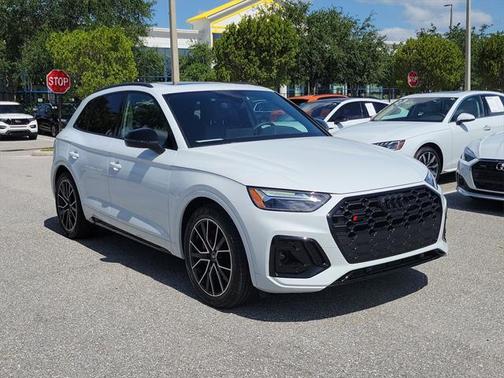 2025 Audi SQ5 3.0T Premium Plus
