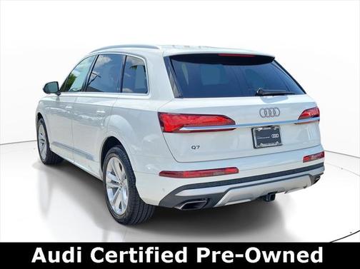 2025 Audi Q7 55 Premium