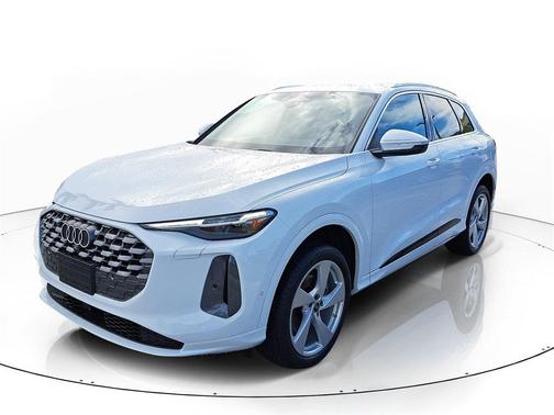 2025 Audi Q5 Premium Plus TFSI quattro S tronic