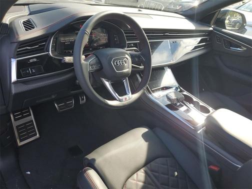 2026 Audi SQ8 4.0T Prestige