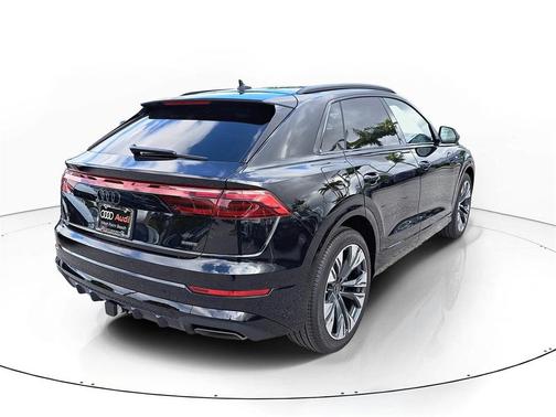 2026 Audi Q8 55 Premium Plus