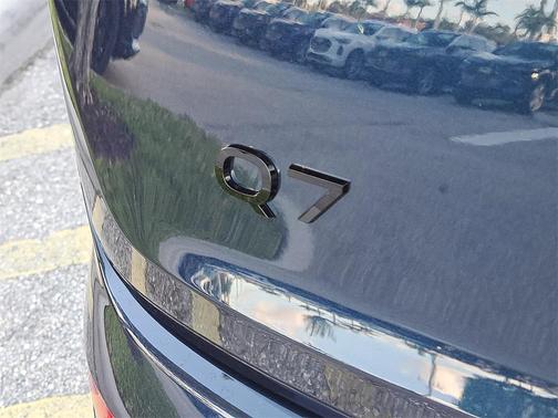 2026 Audi Q7 55 Premium Plus