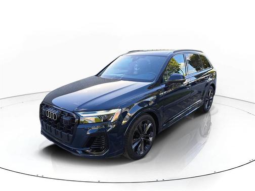 2026 Audi Q7 55 Premium Plus