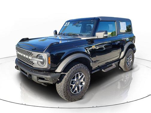 Shadow Black 2023 Ford Bronco Badlands