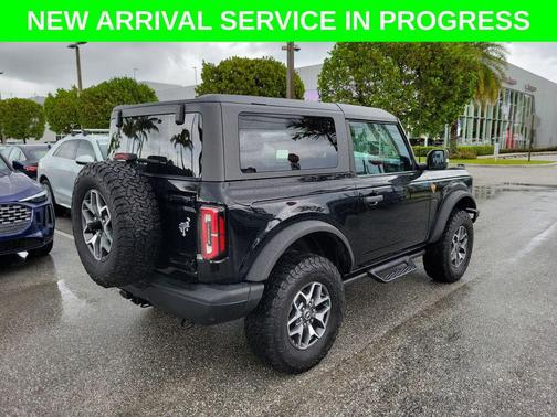 Shadow Black 2023 Ford Bronco Badlands