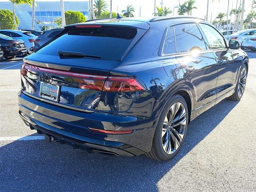 2026 Audi Q8 55 Premium Plus