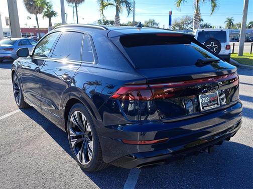 2026 Audi Q8 55 Premium Plus