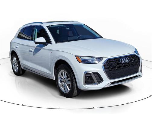 2023 Audi Q5 45 S line Premium