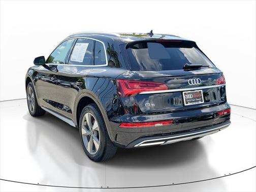 2024 Audi Q5 40 Premium