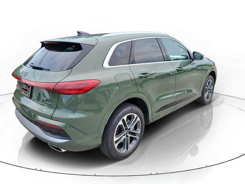District Green Metallic 2026 Audi Q5 Premium TFSI quattro S tronic
