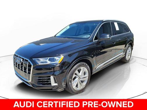 Black Metallic 2023 Audi Q7 55 Premium Plus