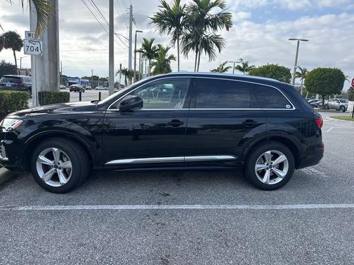 2023 Audi Q5 45 S line Premium Plus