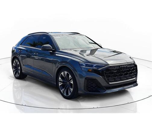 2024 Audi Q8 55 Prestige