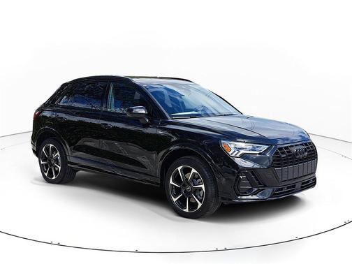 2025 Audi Q3 45 S line Premium Plus