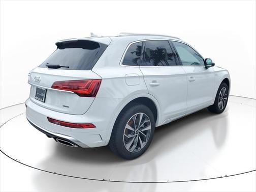 2025 Audi Q5 45 S line Premium Plus
